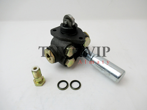 Насос ручной подкачки большой ролик HOWO [80772]