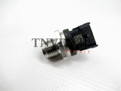 Датчик давления топлива рейки 0281002937 [83489]