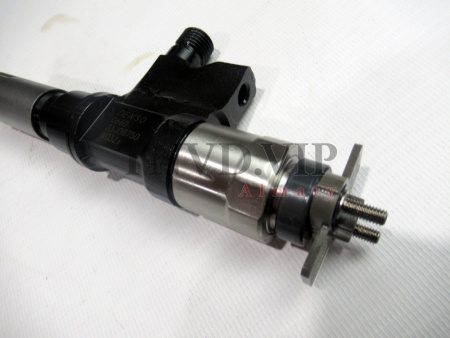 Форсунка топливная 095000-0660 [90788]