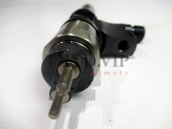 Форсунка топливная 095000-8901 [80918]