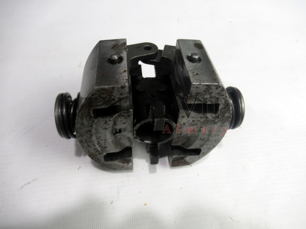 Муфта грузов регулятора [90911]