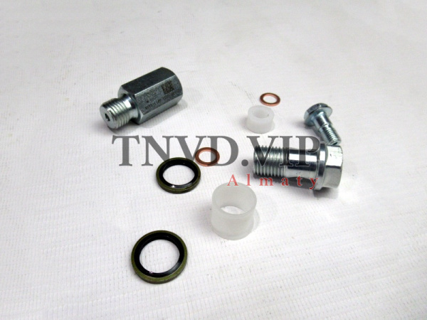 Клапан топливный обратки ТНВД Chongqing с болтом [82596]