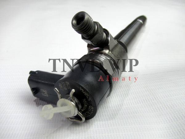 Форсунка топливная 0445110594 [90892]