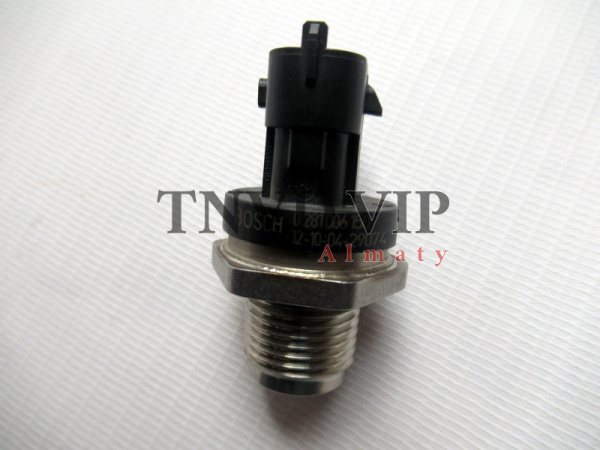 Датчик давления топлива рейки 0281006150 (оригинал) [16373]