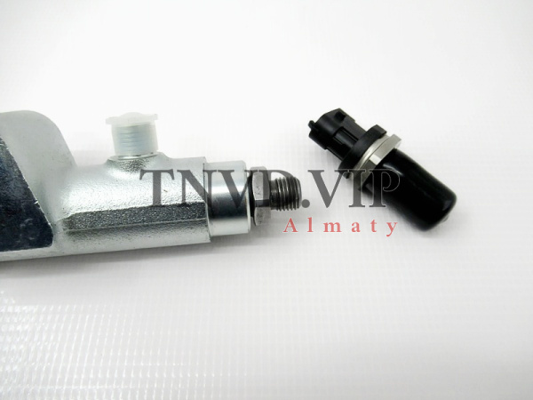 Рампа (рейка) топливная 0445226112 Cummins [83661]