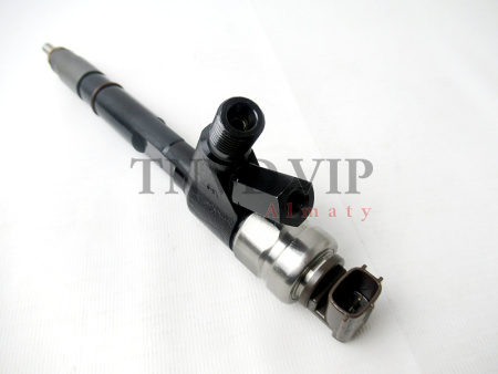 Форсунка топливная 095000-6790/6791 XCMG Автокран/Shangchai [90447]