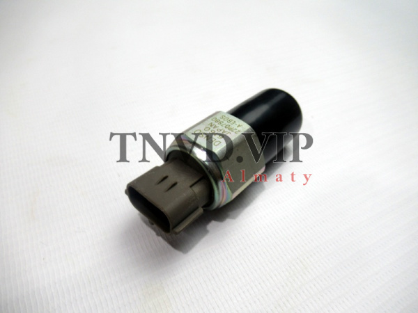 Датчик давления топлива рейки DENSO 499000-6160 [80494]