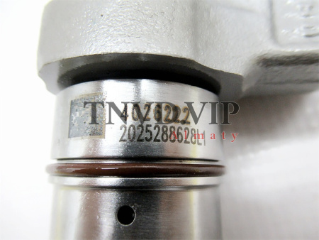 Форсунка топливная 4026222 Cummins M11 (хорошая) [83506]