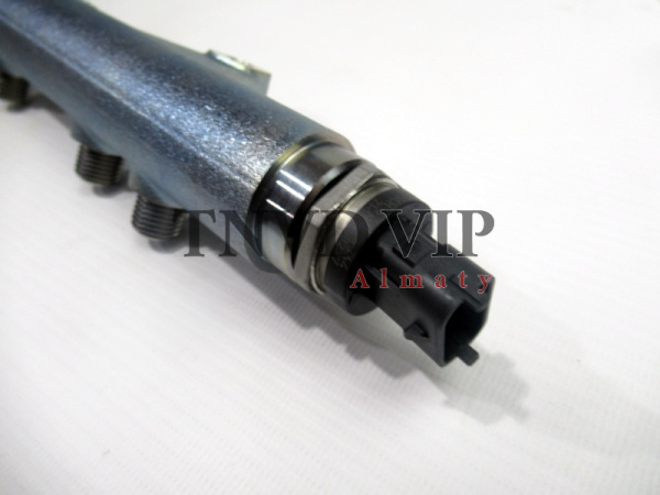 Рампа (Рейка) топливная 0445226053 Weichai (оригинал) [21417]