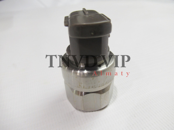 Электромагнитный клапан (Соленоид) форсунки DENSO 095000-6790/5600/8011 (145uh) [90683]