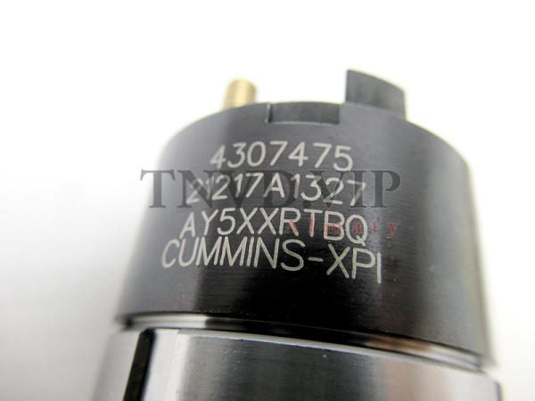 Форсунка топливная 4307475 (Оригинал) [90402]