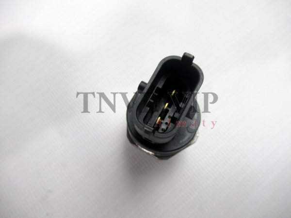 Датчик давления топлива рейки 0281006325 [82684]